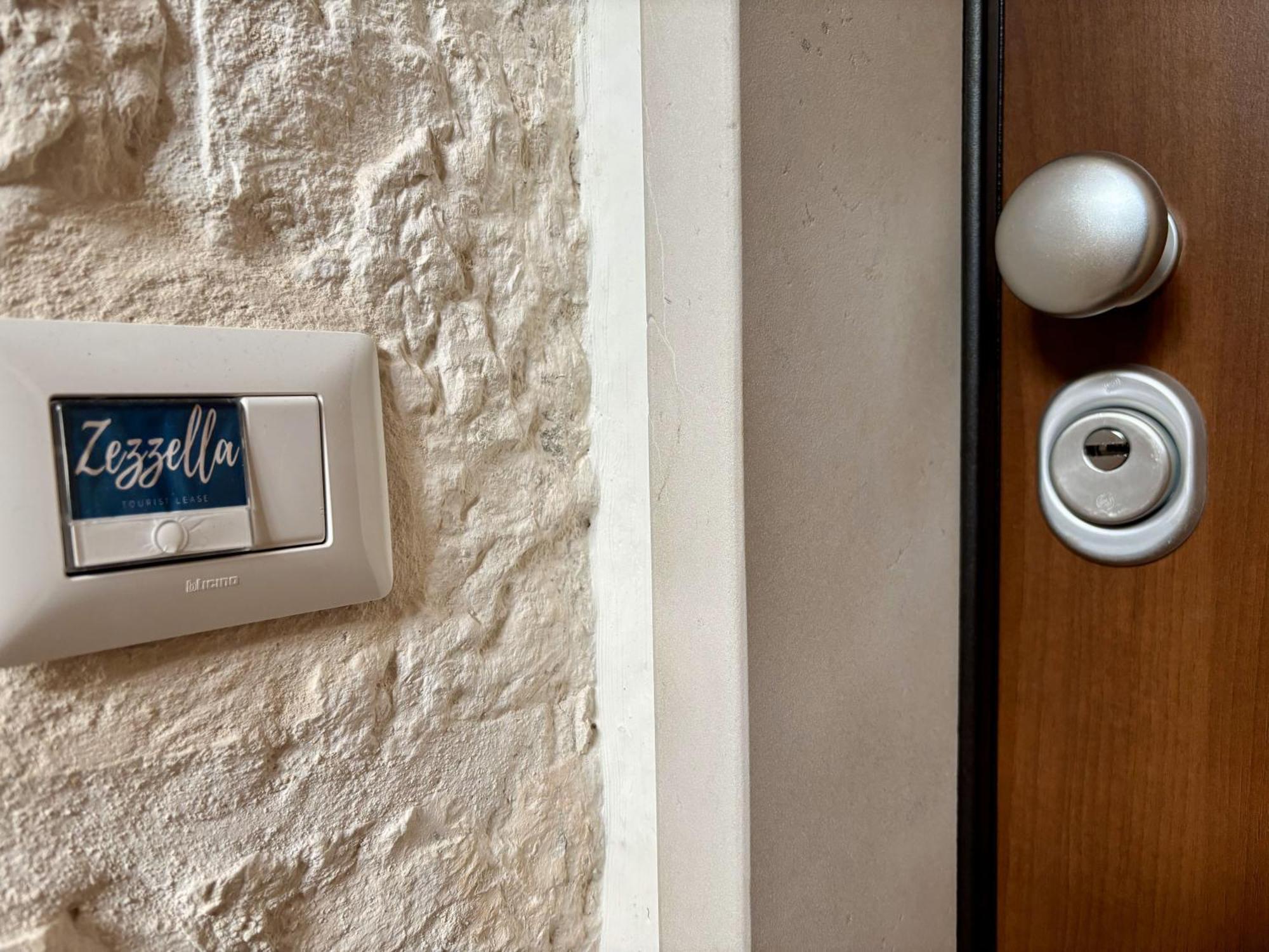 Zezzella By In Puglia Service Locorotondo Kültér fotó
